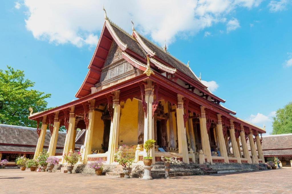 คอนติเนนตัล พลาซา เวียงจันทน์ Hotel Ban Nongdouang ภายนอก รูปภาพ