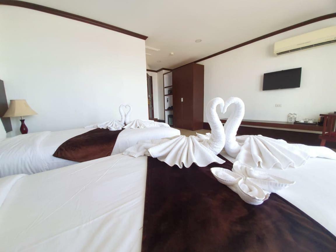 คอนติเนนตัล พลาซา เวียงจันทน์ Hotel Ban Nongdouang ภายนอก รูปภาพ